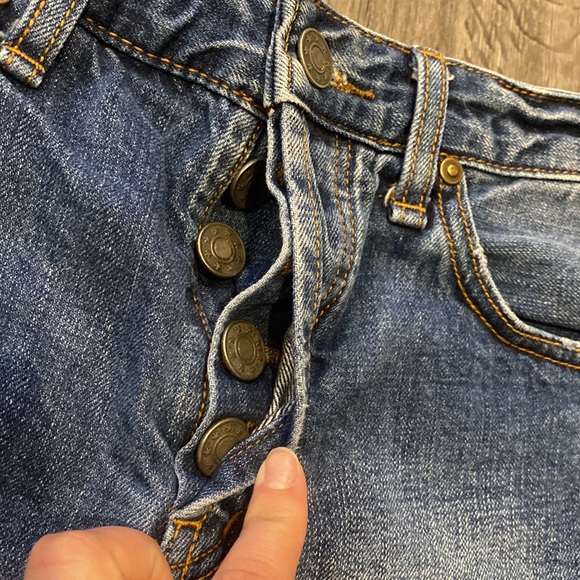 Free people raw hem shorts - Picture 2 of 4